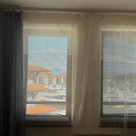 Appartement Zone At Gondola, Warm And Cosy, Wifi, Ac, Netflix, Perfect One Bedroom Appartment, Beautiful View *