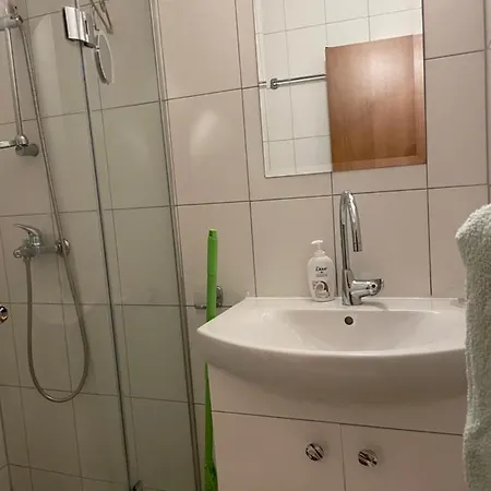 Zone At Gondola, Warm And Cosy, Wifi, Ac, Netflix, Perfect One Bedroom Appartment, Beautiful View * 班斯科