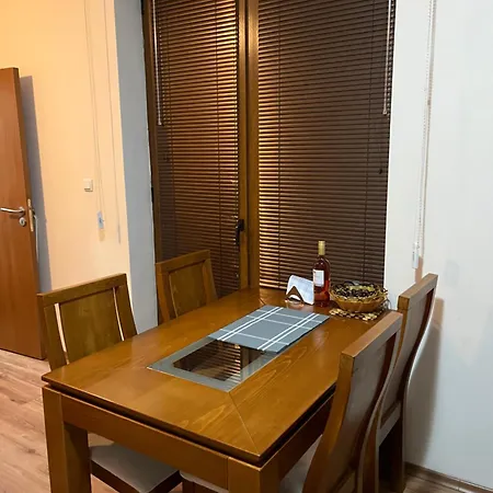 Zone At Gondola, Warm And Cosy, Wifi, Ac, Netflix, Perfect One Bedroom Appartment, Beautiful View *